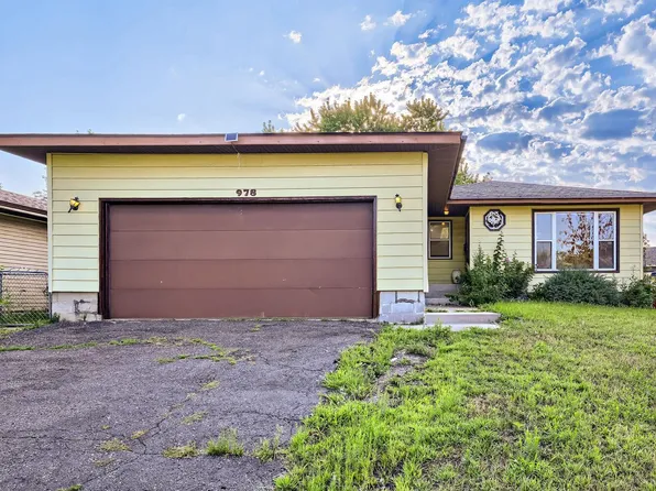 978 Western Ave N, Saint Paul, MN 55117