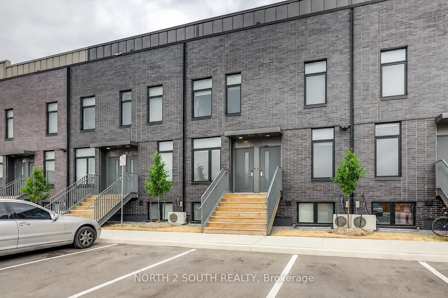 1 bed, $1,025 — Photo 1