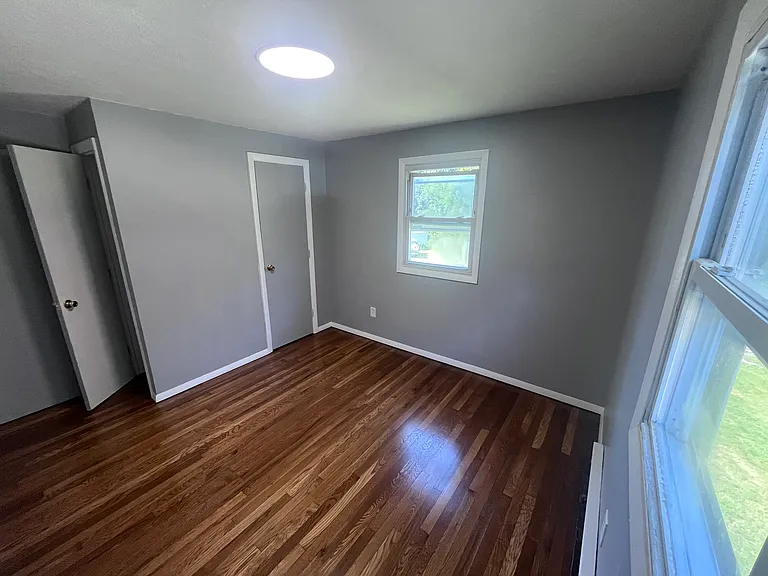 250 Mansion Rd #250 — Photo 9