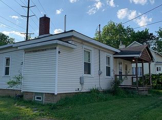 636 Hill St, Ravenna, OH 44266