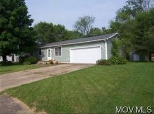 260 Lincolnshire Dr, Mineral Wells, WV 26150