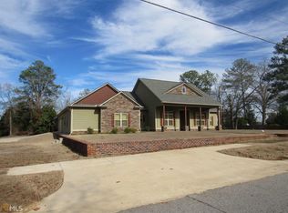 400 W 3rd St, Manchester, GA 31816