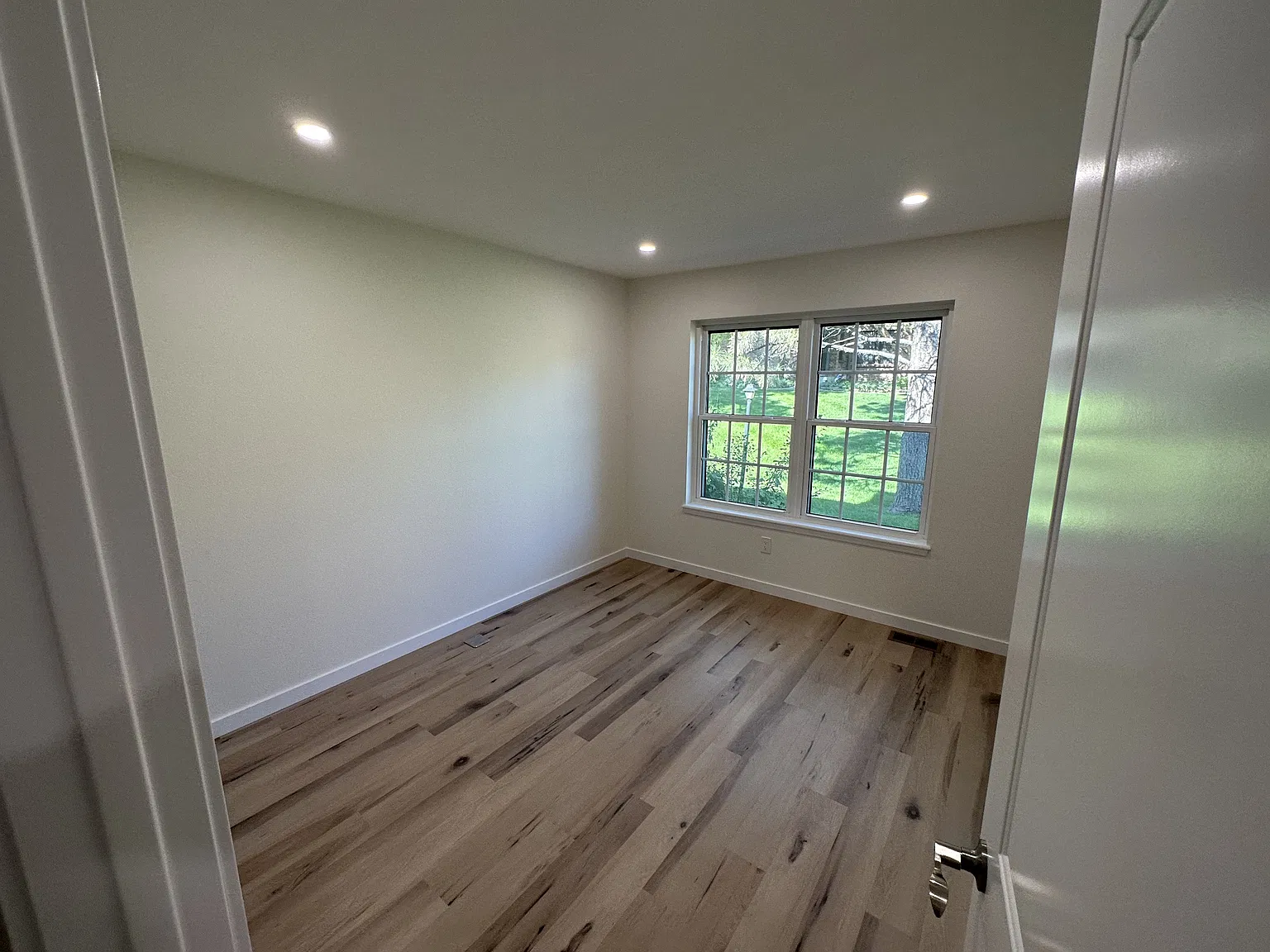 7964 E Phillips Circle — Photo 4