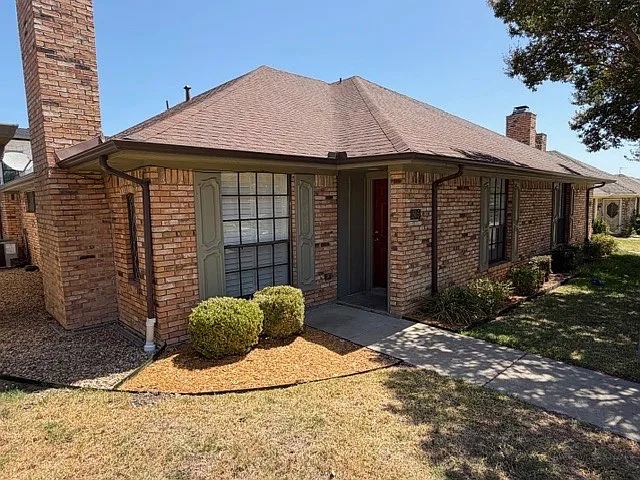 505 Cedar Elm Ln — Photo 3