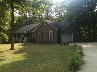463 Oak Ridge Dr, Maysville, GA 30558