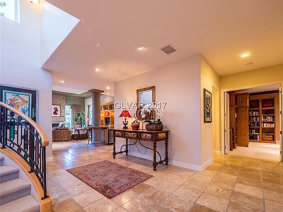 4th image of 9833 Glenrock Dr