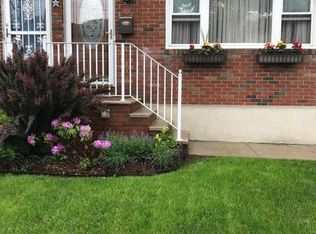 65 Zoe St, Staten Island, NY 10305