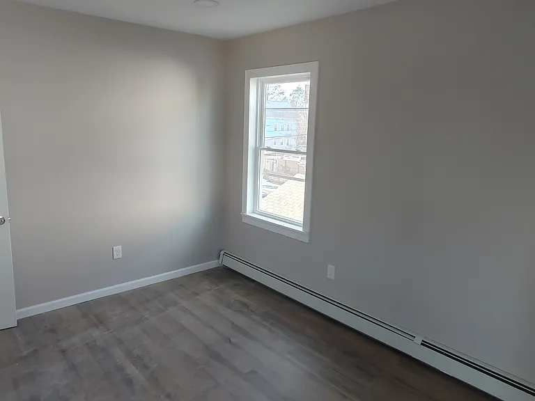 33 Cole St #2 — Photo 7