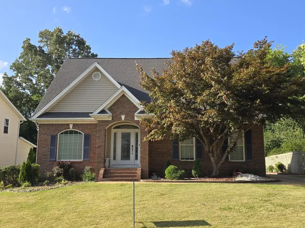 6033 Heritage Ridge Dr, Hixson, TN 37343