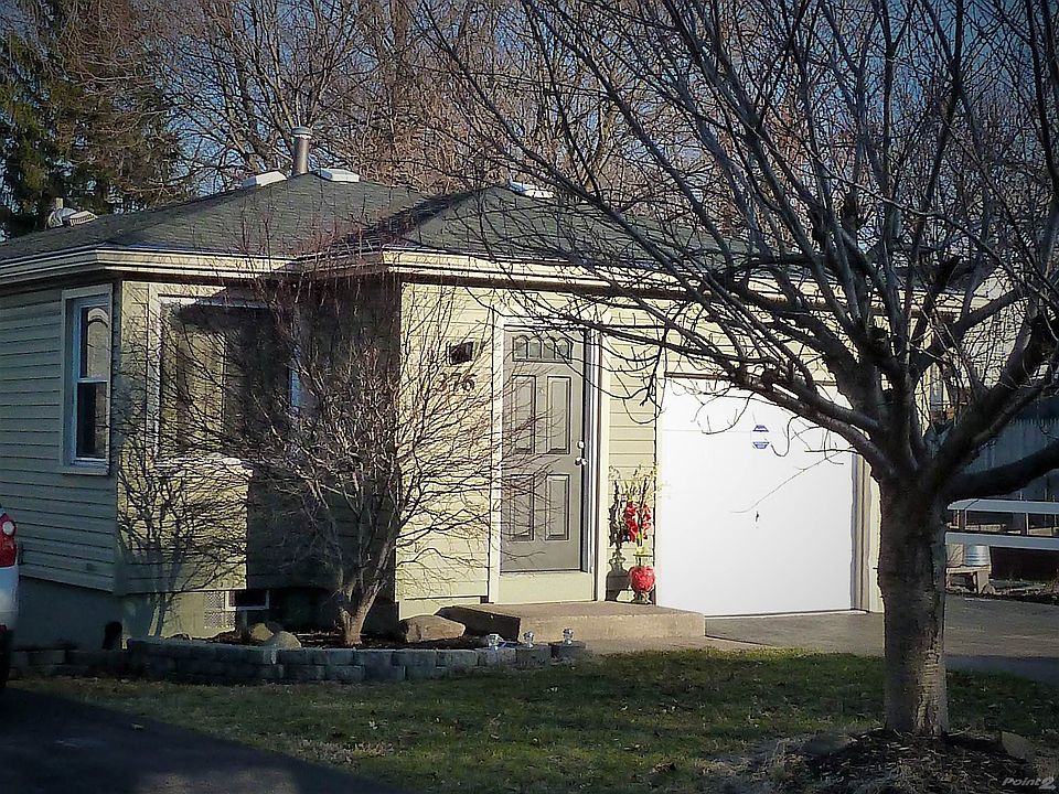 1st image of 376 Bleacker Rd
