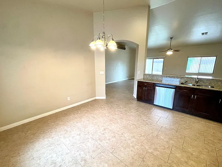 3276 Duvall Ave — Photo 11