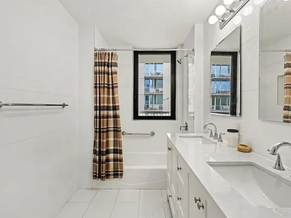 5-18 51st Avenue image 19 of 23