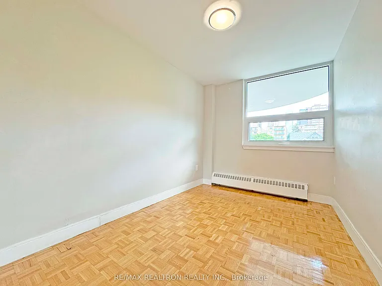 485 Huron St #406 — Photo 15