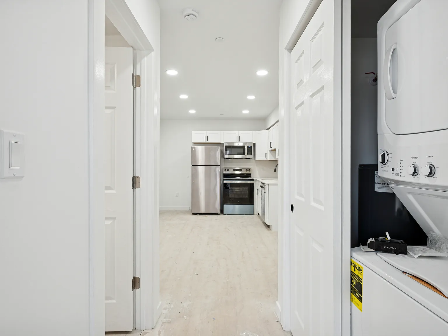 1 bed, 600 sqft, $1,292 — Photo 2