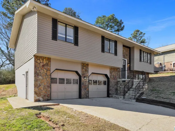 6102 Autumn Trl, Anniston, AL 36206
