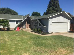 1127 S Crescent Ave, Lodi, CA 95240