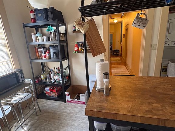 5th image of 412 W 10th St APT 3