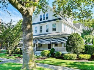 204 Washington Ave, Spring Lake, NJ 07762