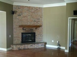 14334 Cottingham Ct, Baton Rouge, LA 70817