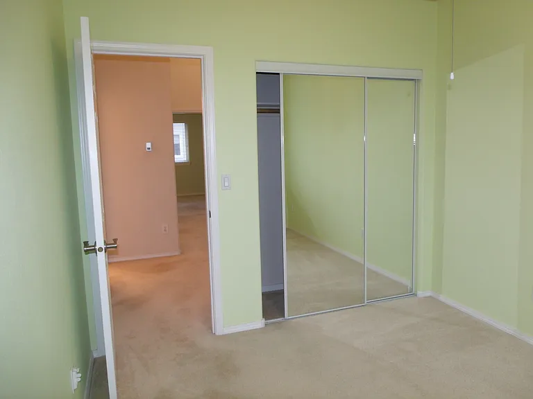 9251 SW Tanoak Ln #1 — Photo 2