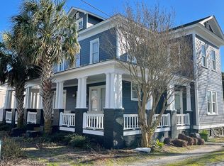 909 Evans St, Morehead City, NC 28557