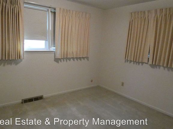 5th image of 1540 W Tiffany Dr APT B