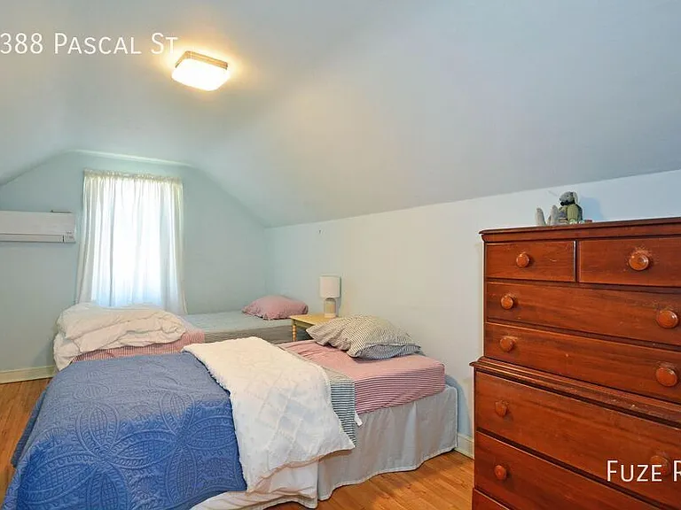 1388 Pascal St N — Photo 12
