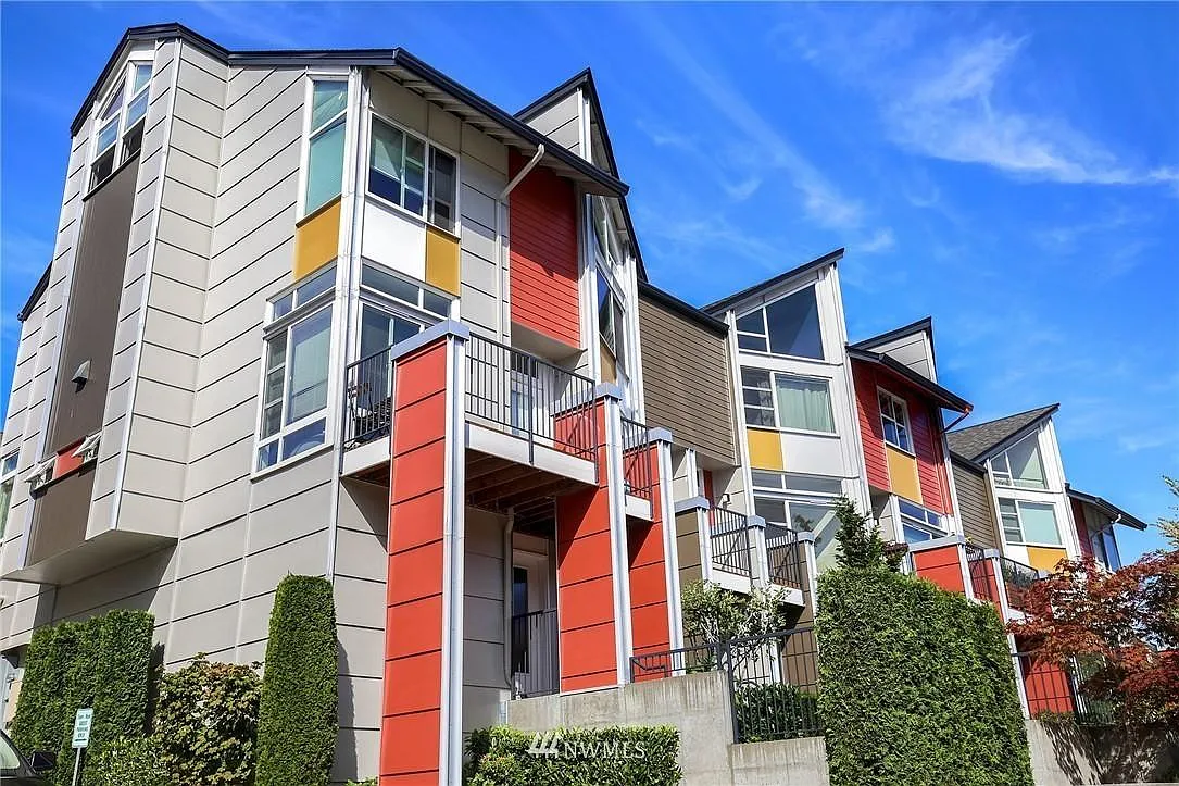2 bed, 1292 sqft, $3,195 — Photo 2