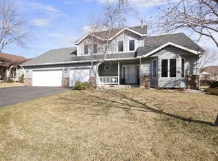 3212 Highlands Rd N, Brooklyn Park, MN 55443