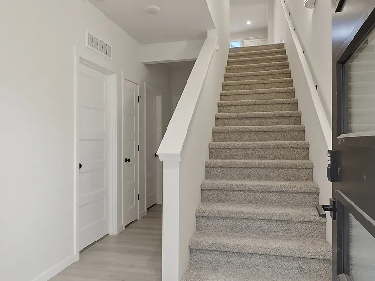 121st Street Ct E — Photo 13