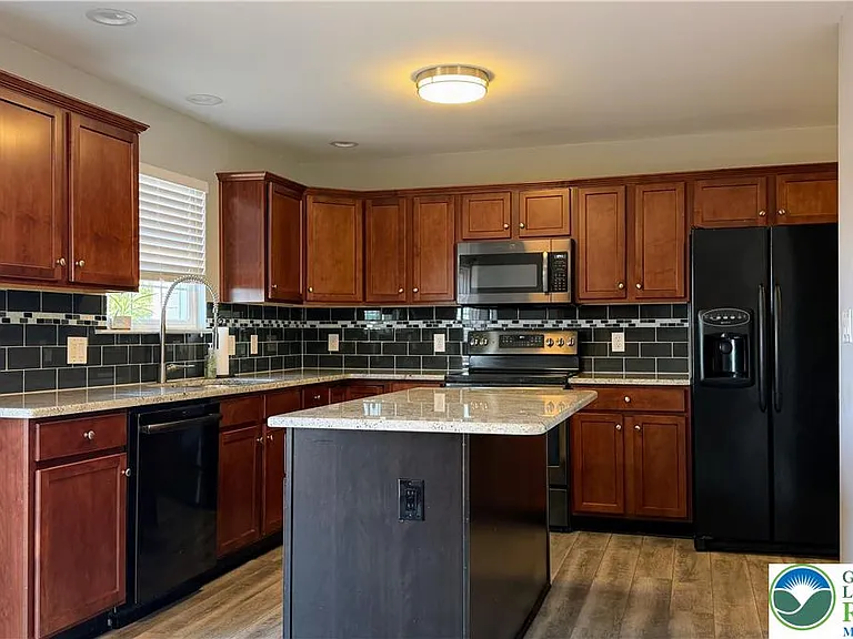 1334 Easton Rd — Photo 11