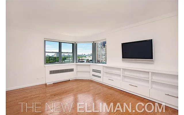 Rented by Douglas Elliman | media 18