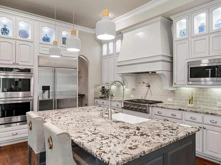 39 Quiet Vista Dr — Photo 16