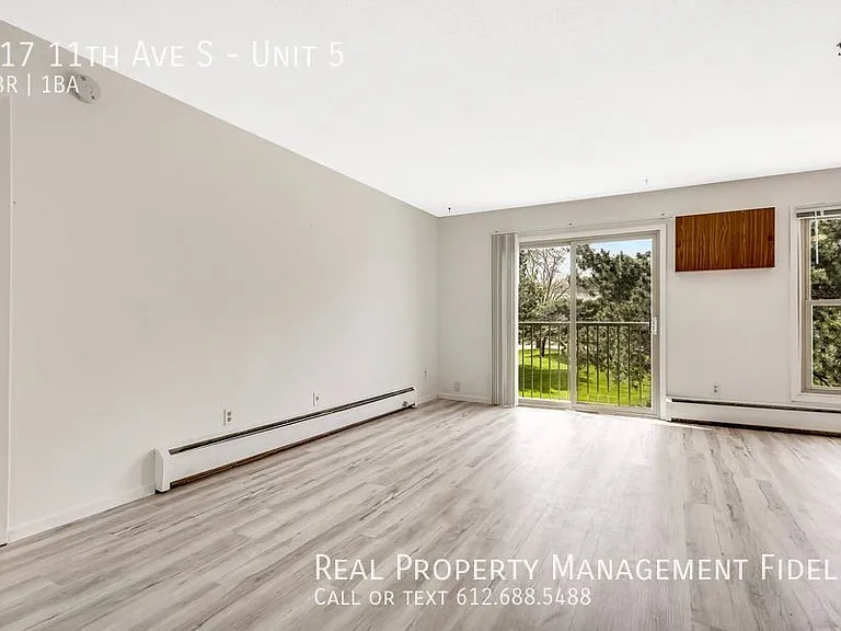 917 11th Ave S #5 — Photo 4