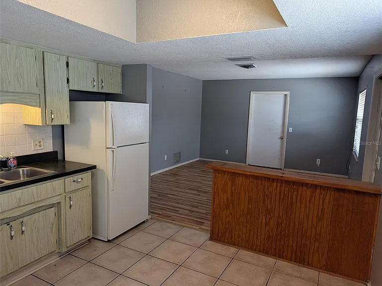 285 S McCall Rd — Photo 5