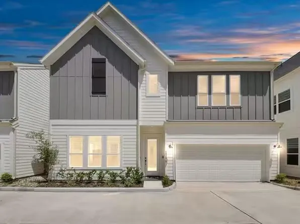 5935 Beall St #B, Houston, TX 77091