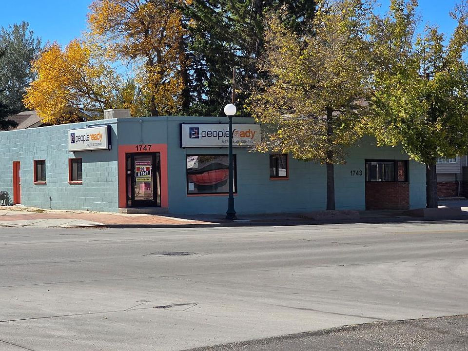 1st image of 1747 2nd St #1743
