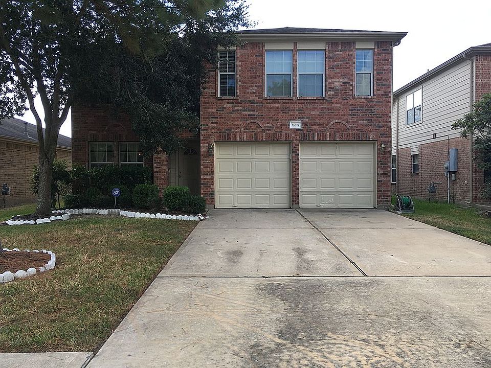 1st image of 16519 Bristle Creek Dr