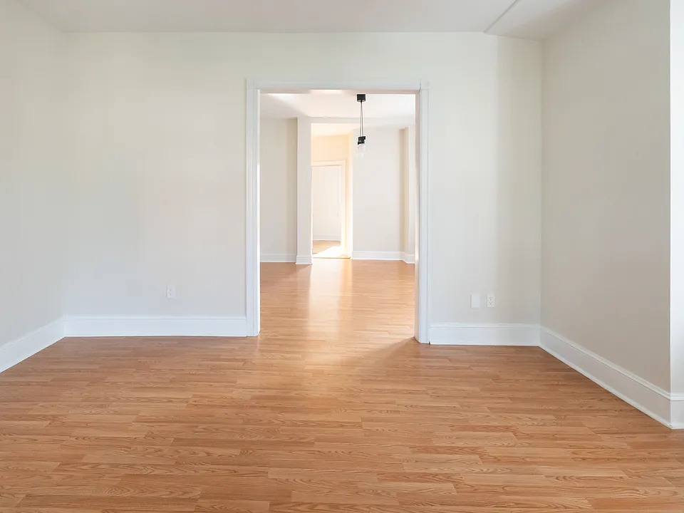 237 N Essex Ave #1