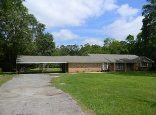415 County Road 443, Dayton, TX 77535