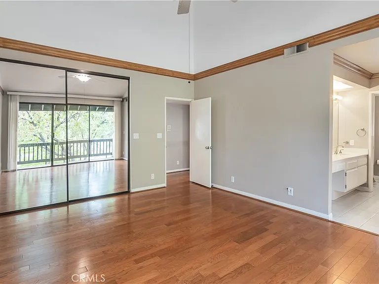 21820 Marylee St #225 — Photo 18