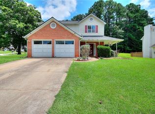 665 Walnut Creek Dr NW, Lilburn, GA 30047