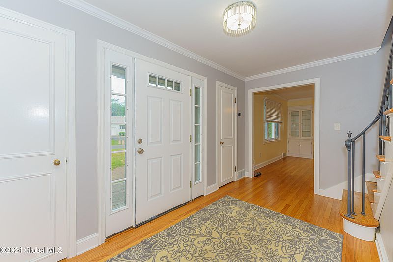 5th image of 2305 Central Parkway