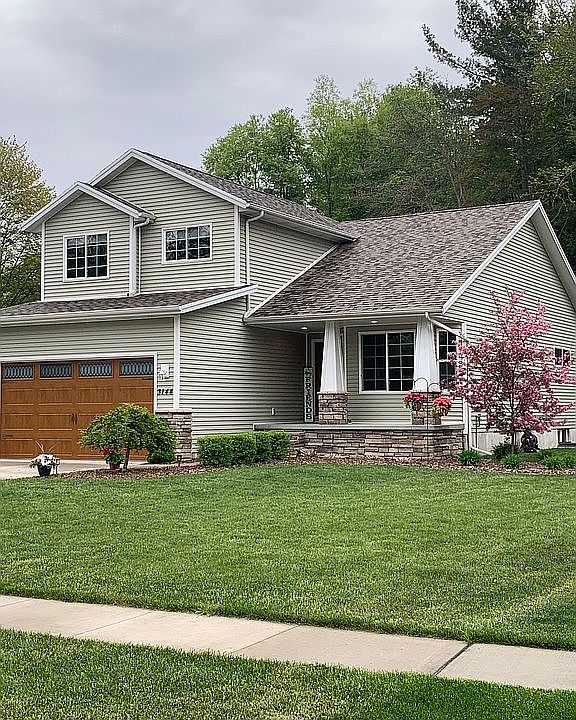 1st image of 3144 Spruce Dr
