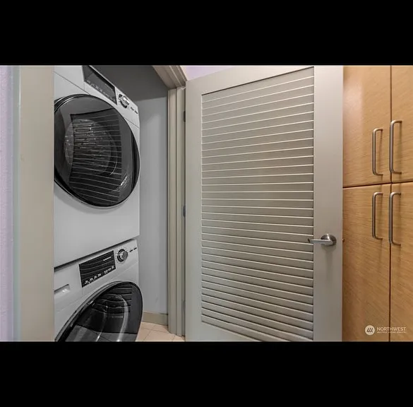 1530 NW Market St #405 — Photo 15
