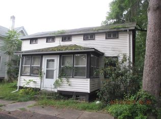 8 Saint Marks Pl, Wawarsing, NY 12458