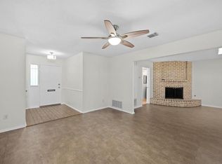 8812 Bissonnet St, Houston, TX 77074