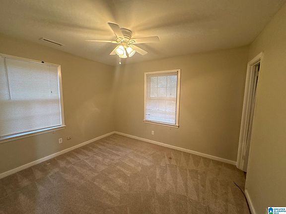 3rd image of 216 Redstone Way