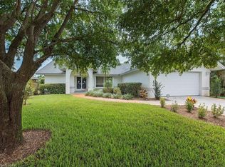 174 Pinehurst Cir, Naples, FL 34113