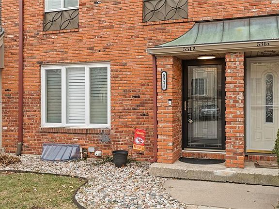 3rd image of 5313 NW 83rd Pl